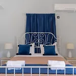 Loulaki Santorini *