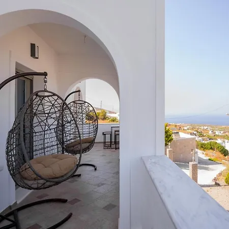 Loulaki Santorini 公寓